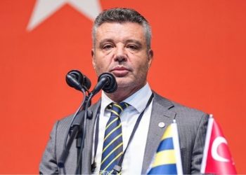 Sadettin Saran trafik kazası geçirdi