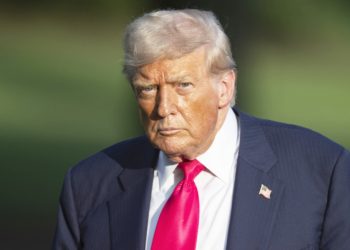 Trump’tan İran talimatı: Saldırılar 5 gün ertelendi