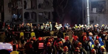 Trump’tan İran’a 48 saat süre, Tahran’dan jet yanıt