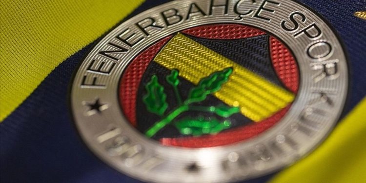 UEFA’dan Fenerbahçe’ye ceza!