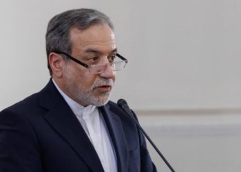 Arakçi: Buşehr’den nükleer sızıntı Körfez’de yaşamı sona erdirir