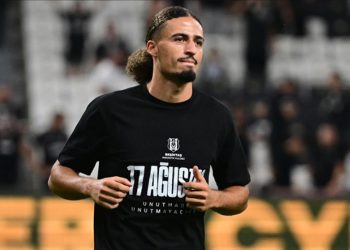 Beşiktaş’ta Taylan Bulut kadrodan çıkarıldı