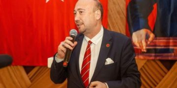 CHP, Özkan Yalım’ı kesin ihraç istemiyle disipline sevk etti