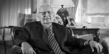 Eski TBMM Başkanı Hüsamettin Cindoruk hayatını kaybetti