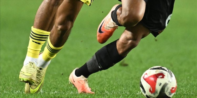 Fenerbahçe, şampiyonluk yarışında bugün Kayserispor’a konuk oluyor