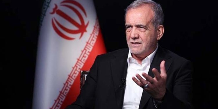 İran Cumhurbaşkanı Pezeşkiyan’dan ABD halkına mektup