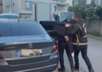 İstanbul’da suç örgütü operasyonunda 18 zanlı yakalandı