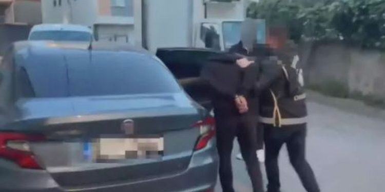 İstanbul’da suç örgütü operasyonunda 18 zanlı yakalandı