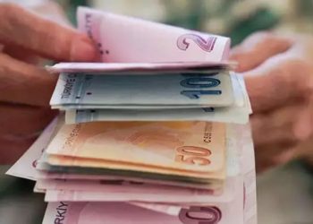Prim günü, yaş yetmiyor! Emeklilikte 25 yıl şartı