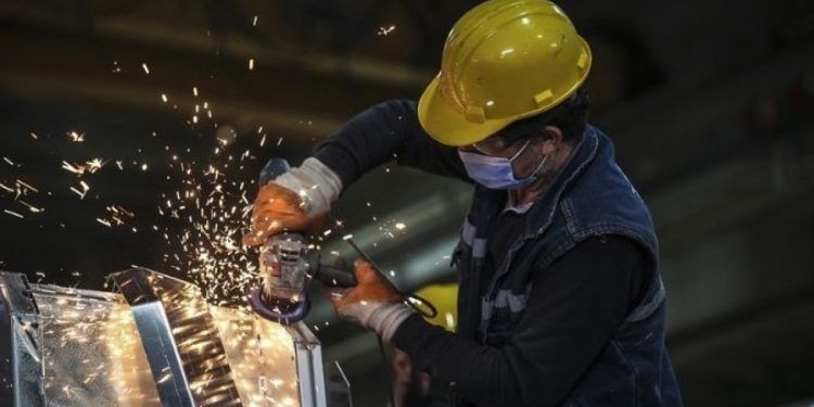 Sanayi üretiminde güçlü artış