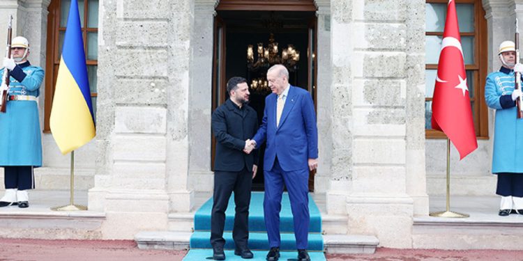 Ukrayna Devlet Başkanı Zelenskiy İstanbul’da!