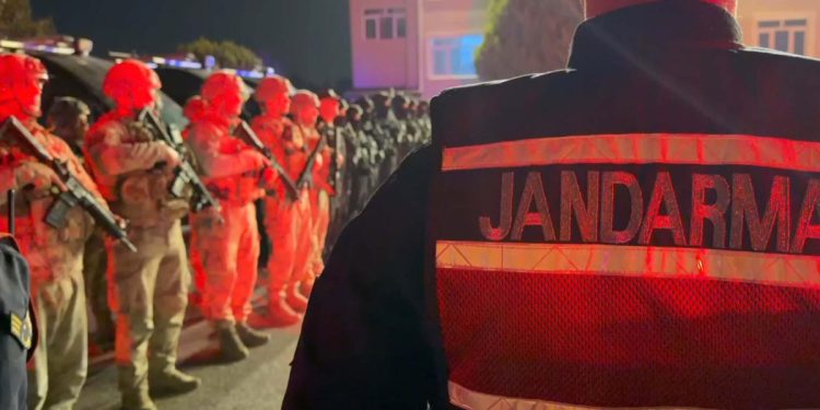 İzmir’de ihaleye fesat soruşturmasında 4 tutuklama