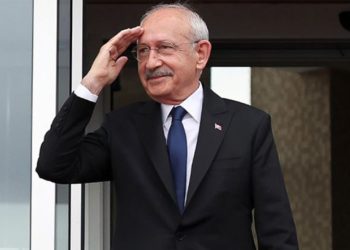 Kılıçdaroğlu, Özel’in grup başkanlığının iptali için TBMM’ye dilekçe verdi