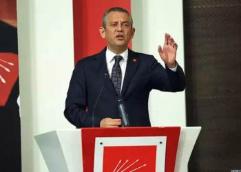 Özgür Özel: Kılıçdaroğlu ile tek uzlaşımız kurultay tarihinde olur