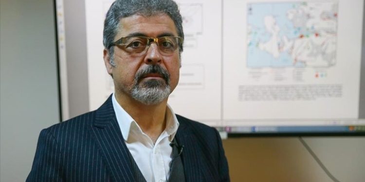 Sözbilir açıkladı! 4.9’luk deprem biriken enerjiyi boşaltıyor