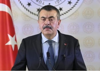 Bakan Tekin açıkladı! Ara tatil uygulaması sona mı eriyor?