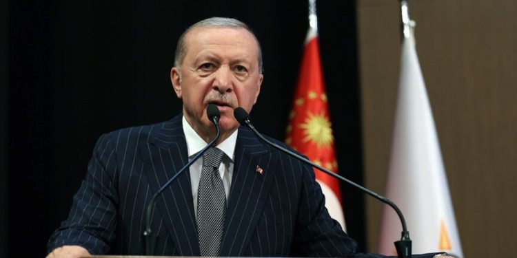 Cumhurbaşkanı Erdoğan, Türk Kara Kuvvetlerinin kuruluş yıl dönümünü kutladı