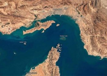 İran’dan Hürmüz Boğazı için gemilere izin şartı