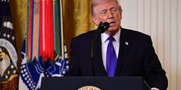 Trump İran’ı yalanladı: Görüşmeler hızlı bir tempoda sürüyor