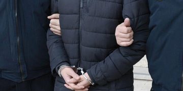 Çankaya Belediye Başkanı Güner’e havalimanında gözaltı