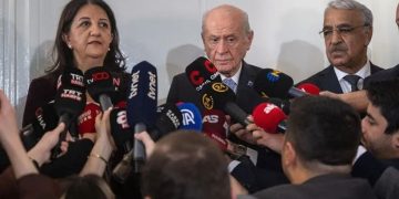 Devlet Bahçeli, İmralı heyetini kabul etti