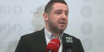 Nihat Kahveci eşine darp iddiasıyla gözaltına alındı