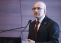 Şimşek: Savaşa rağmen turizm geliri 2025 seviyesini korudu