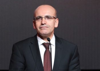 Şimşek’ten dezenflasyon mesajı: Kesintiye uğrayan süreç yeniden başladı