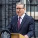 Starmer’den siyasete veda