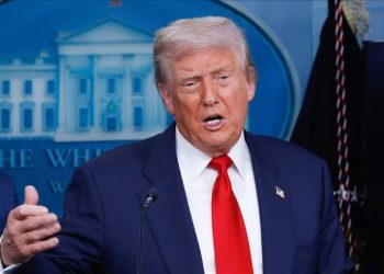 Trump: İran’a yönelik ABD saldırıları devam edecek