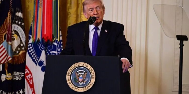 Trump’ın dış politikası seçim yolundaki en büyük sınavı oluyor