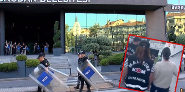 Üsküdar Belediyesi’ne operasyon! Başkan Dedetaş gözaltında