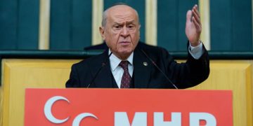 Bahçeli: Demirtaş evine, Ahmetler görevine, Öcalan umut hakkına kavuşmalı