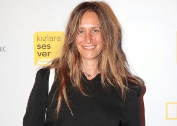 Bennu Gerede “müstehcenlik” suçundan gözaltına alındı