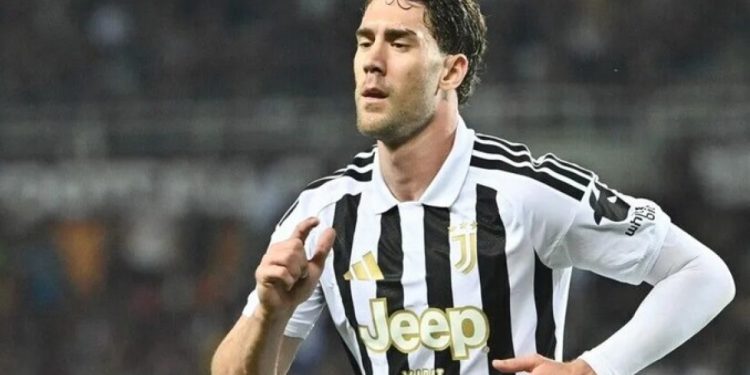 Beşiktaş, Dusan Vlahovic transferini resmen açıkladı!