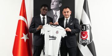 Ernest Poku Beşiktaş’a imzayı attı