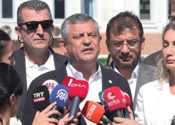 İBB’ye ‘Yolsuzluk’ davası: Özel’den Silivri’deki savunma kısıtlamasına tepki