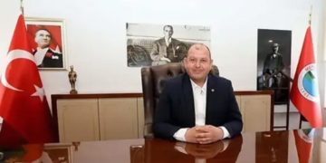 Menderes Belediye Başkanı tutuklandı