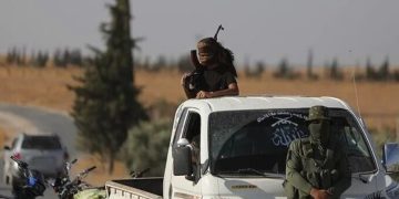 Suriye’de terör örgütü YPG’den fesih kararı