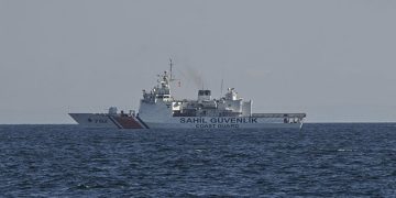 Batan geminin enkazı 720 metre derinlikte bulundu: ROV ile ismi görüntülendi