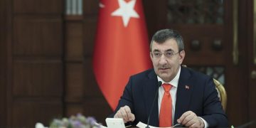 Cevdet Yılmaz: Enflasyondaki düşüşü kalıcı hale getirmeyi hedefliyoruz