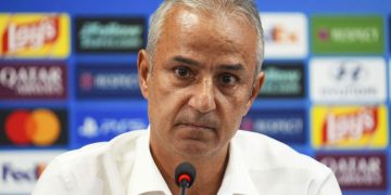 Fenerbahçe teknik direktörü İsmail Kartal istifa etti