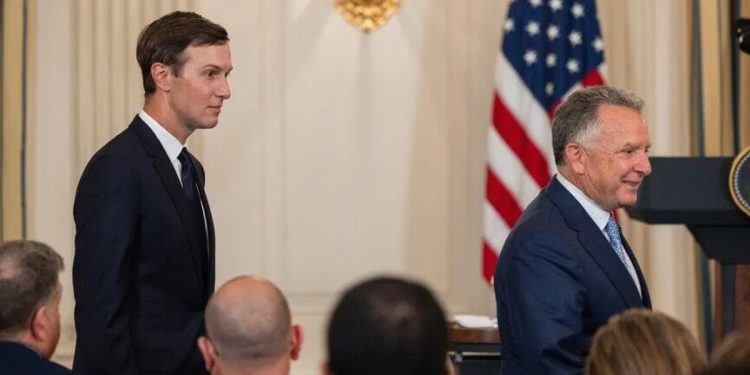 Putin’den kritik ziyaret öncesi sürpriz karar: Kiev’e saldırılar 3 gün durduruldu