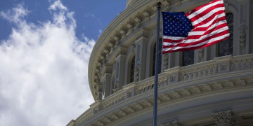 Senato’dan Trump’ın İran saldırılarına devam kararı