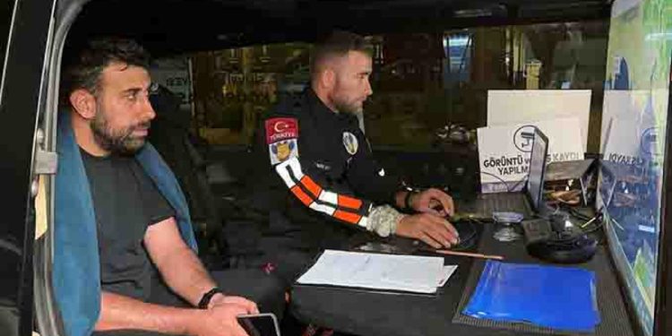 Silivri açıklarında batan gemi için arama kurtarma çalışmaları sürüyor