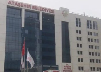 CHP’nin katılmadığı seçimde Ataşehir’in yeni başkan vekili Serdar Orhan oldu