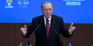 Erdoğan: Fon soruşturmasında gerekli adımları atıyoruz