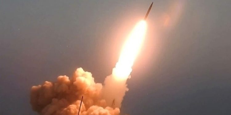 Husilerden Suudi Arabistan’a peş peşe saldırılar