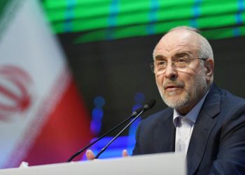 Kalibaf: Hedefe ulaşmak için hem savaşıyor hem müzakere ediyoruz