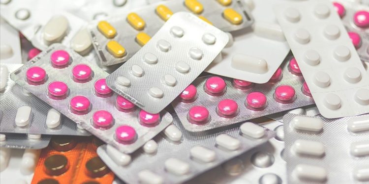Milyonlarca hastayı ilgilendiriyor! Raporlu ilaçlarda yeni uygulama